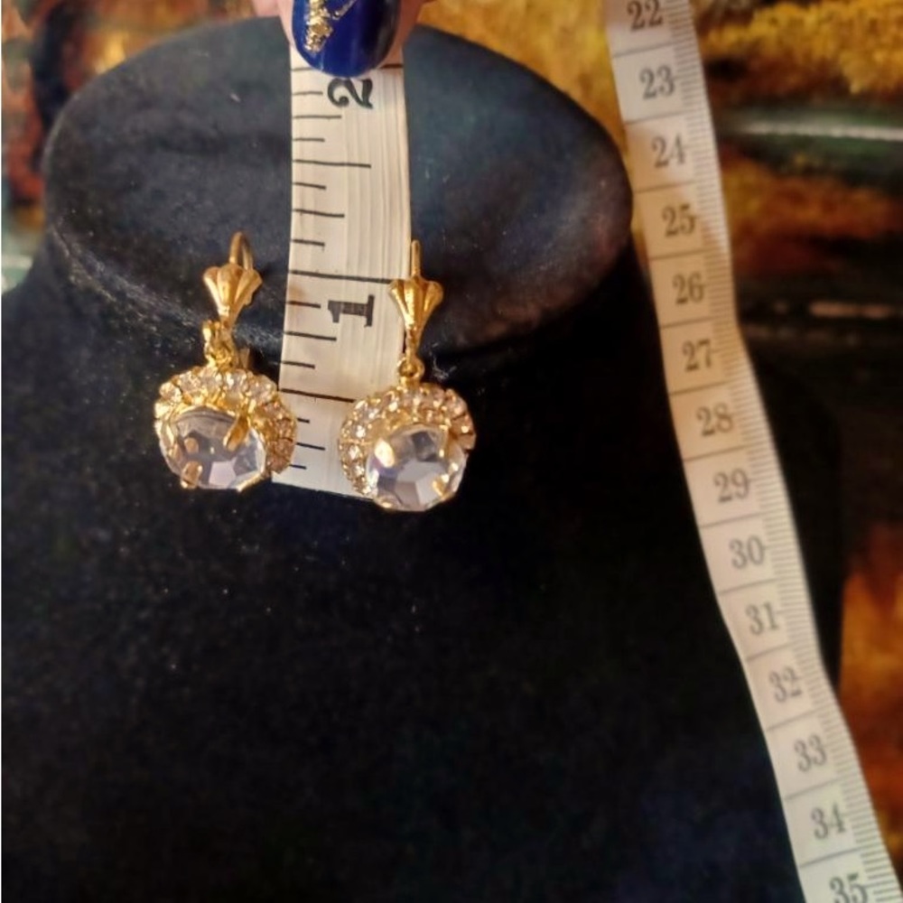 New earrings with diamonds